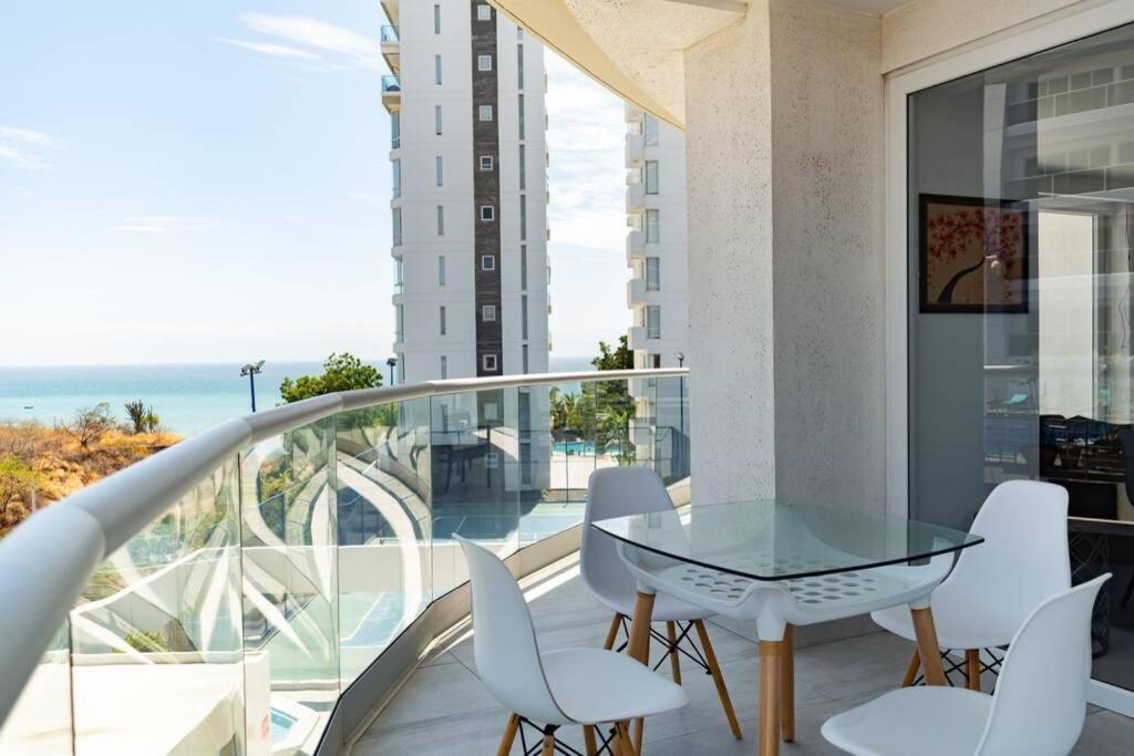 M3 Lujoso Y Comodo Departamento Con Playa 2 Piscinas Cancha De Tenis Jacuzzi Seguridad 24 Horas Manta Extérieur photo